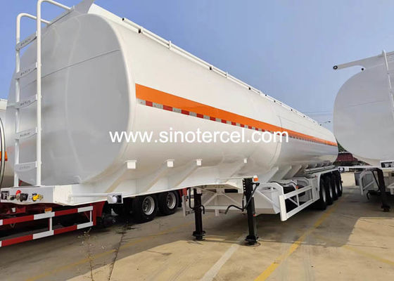 30CBM Tanque de combustible Semirremolque con material de acero al carbono Q235